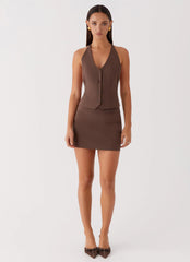 Top de chaleco con cuello halter Sarah - Chocolate
