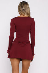 Minivestido de manga larga "Be Right Back" color vino