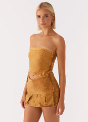 Top Cropped Tomara que Caia Burning Bridges - Marrom