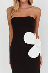 Vestido maxi de flores extragrande sin competencia negro