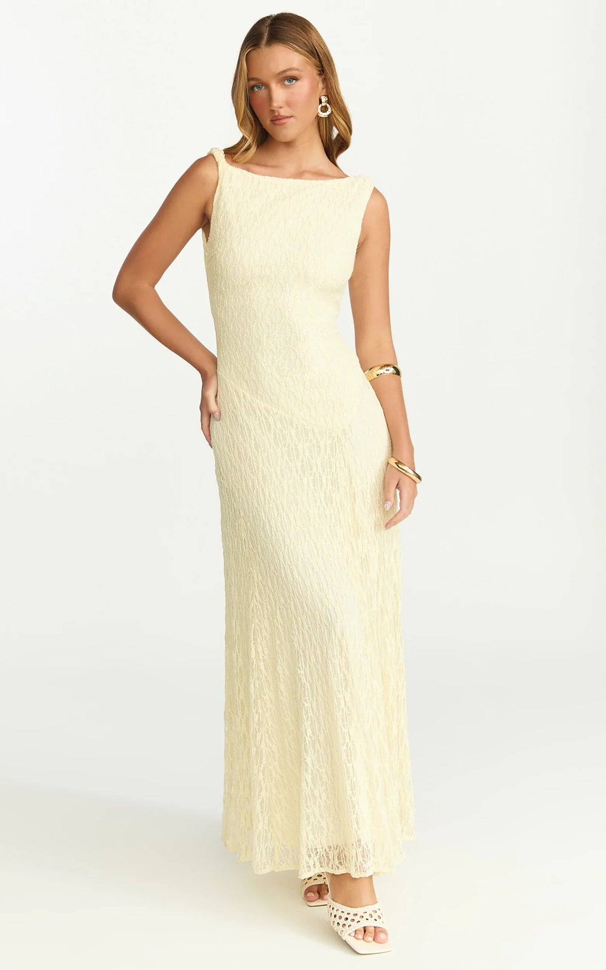 Vestido longo Madeleine - Vestido evasê de gola alta na cor Lemon