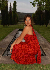 Maxivestido Bajo la Pagoda - Floral Rojo Oscuro