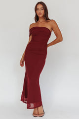 Vestido largo asimétrico Gala color vino