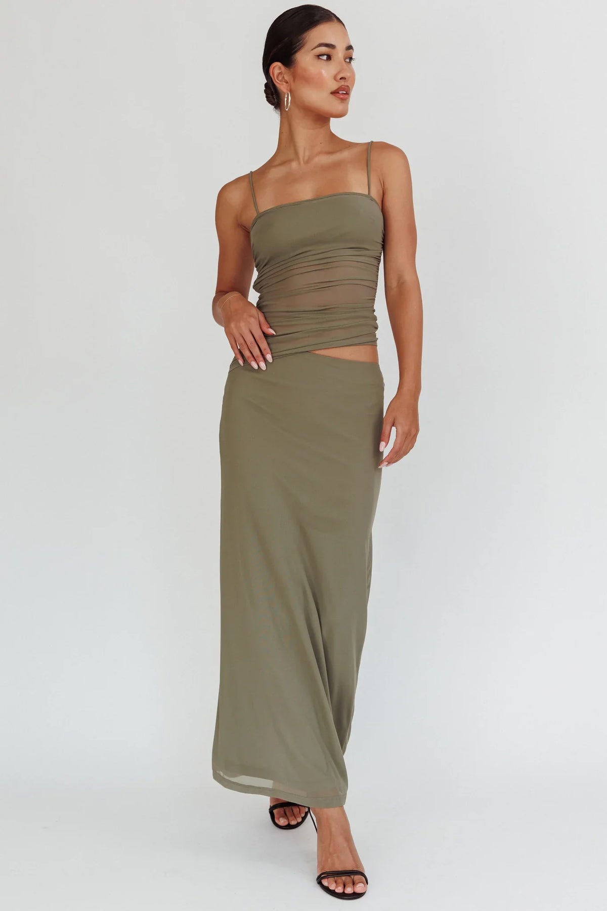 Vestido Longo Lorely com Corpete Franzido Verde-Oliva