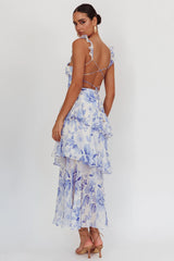 Vestido Longo Veda com Babados, Costas de Tiras e Estampa Floral Azul