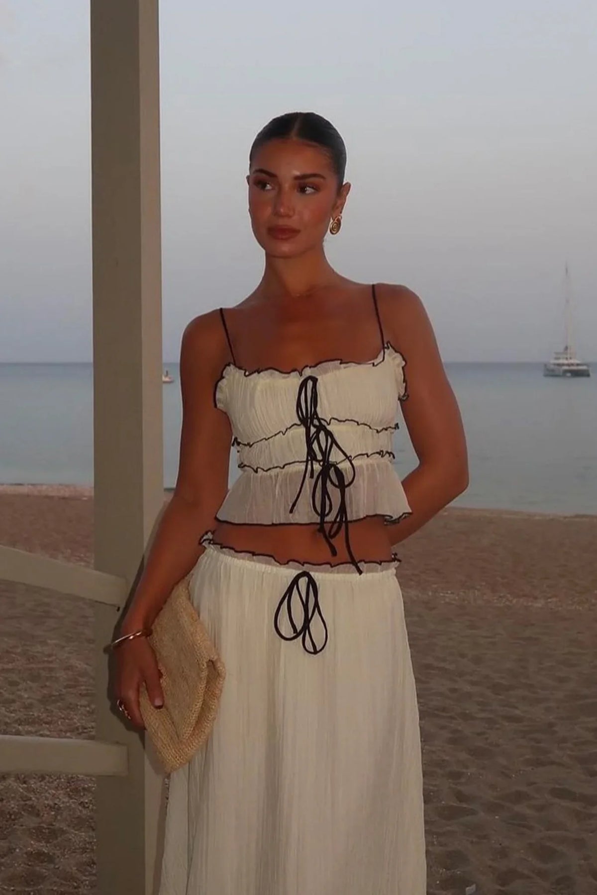 Maidens - Top cremallera con detalle de overlock color crema