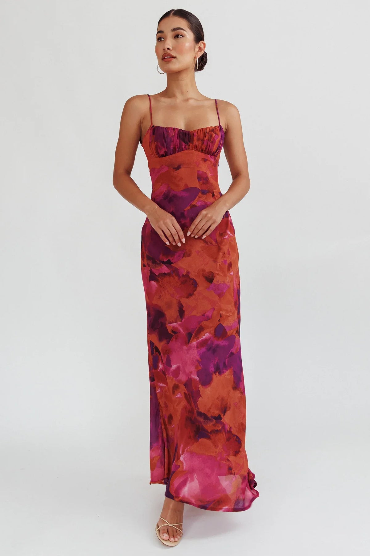 Vestido Longo Torcido nas Costas Nerida Rosa Escuro