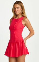 Minivestido Cortez - Vestido abotonado de cuello alto en rojo