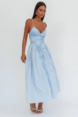 Vestido largo Seraphine con adornos florales, azul