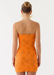 Minivestido Laranja com Lantejoulas e Contas Push Back
