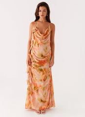 Vestido maxi Diedre Rose Strappy - Estampado floral atardecer