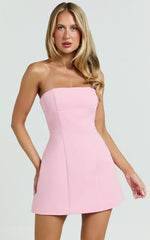 Minivestido Catharine - Vestido sin tirantes de corte A en rosa