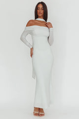 Vestido largo con mangas largas y hombros descubiertos Flutters - Blanco
