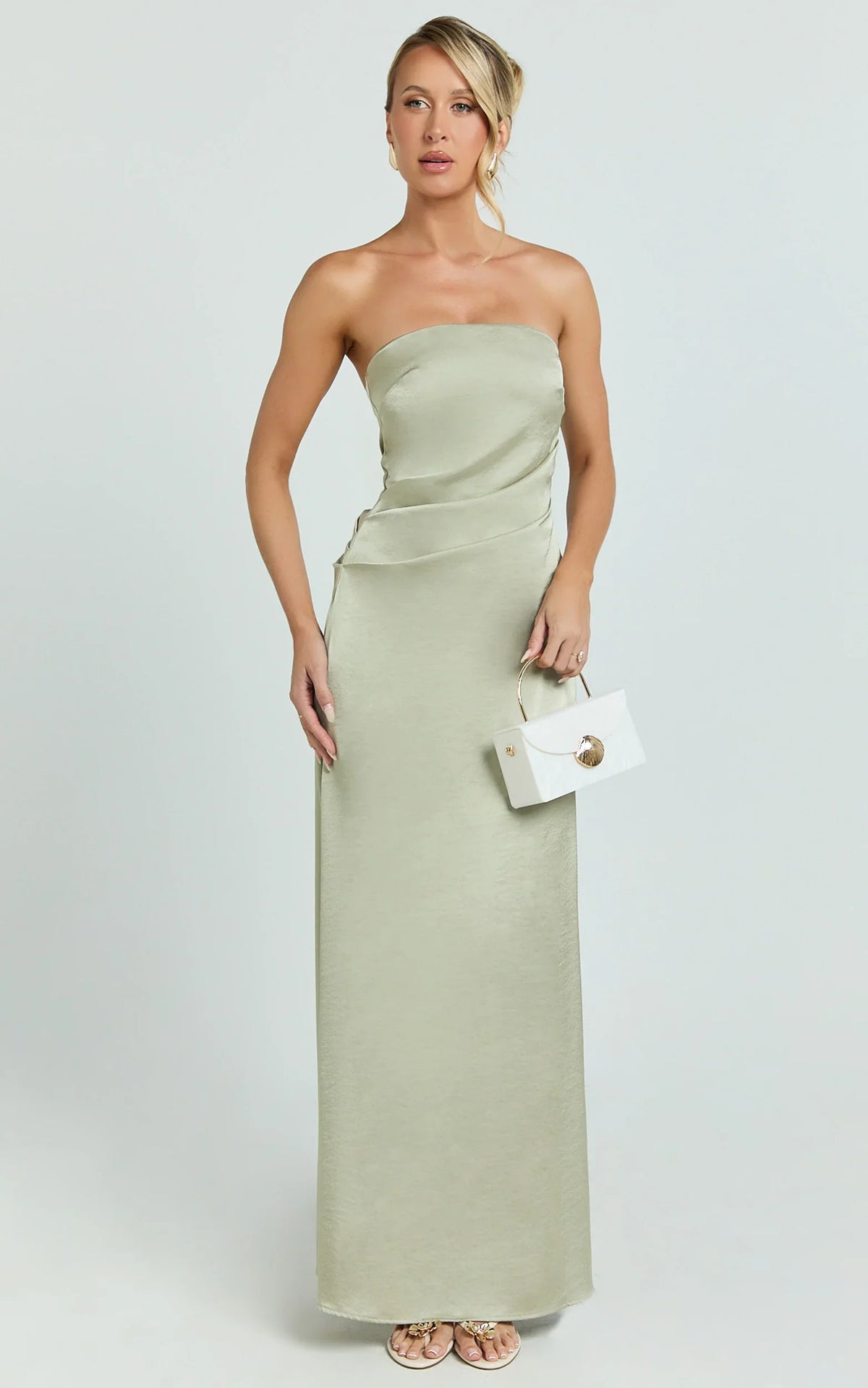 Vestido largo Laurie - Vestido palabra de honor drapeado de satén en verde oliva claro