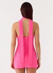 Minivestido Melisande com Lenço no Pescoço - Fúcsia