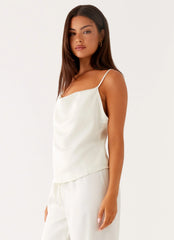 Top Kaia con cuello desbocado - Mantequilla