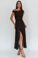Vestido Longo Moonlit Magic com Decote Assimétrico Preto