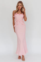 Vestido largo maxi con volantes On A Roll - Rosa