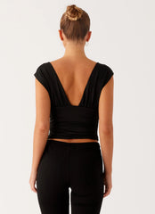 Top Beyond Measure - Negro