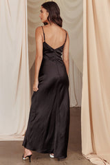 Vestido largo negro de encaje Her Theory