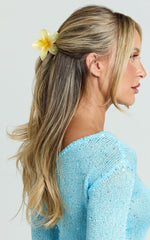 Presilha de cabelo Olga – Presilha de flor em amarelo