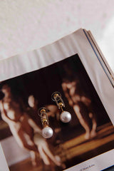 Brincos Maia Pearl Diamante Dourados