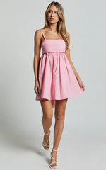Minivestido Clover com Laço nas Costas e Estilo Babydoll Rosa