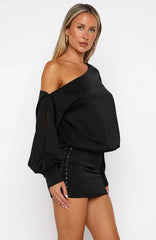 Vestido Curto com Manga Comprida Love Letter Preto