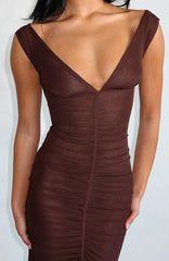 Maxivestido de malla Just A Peak color chocolate