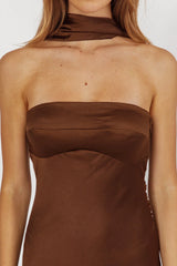 Vestido Maxi Halter Reverso Cetim Chocolate Damsel