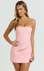 Minivestido Avery sin tirantes con corpiño corsé y drapeado en color rosa