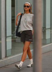 Camiseta Oversized Signature - Cinza