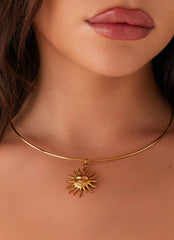 Collar Nahla - Oro