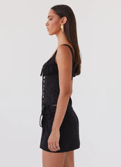 Top Bianka con Nudo - Pétalo Negro