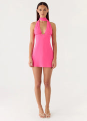 Minivestido Melisande com Lenço no Pescoço - Fúcsia