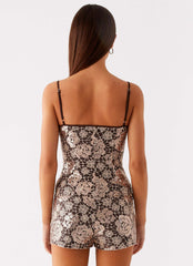 Top Cami com Lantejoulas Apolina - Chocolate
