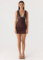Minivestido Options – Chocolate com Poá Azul